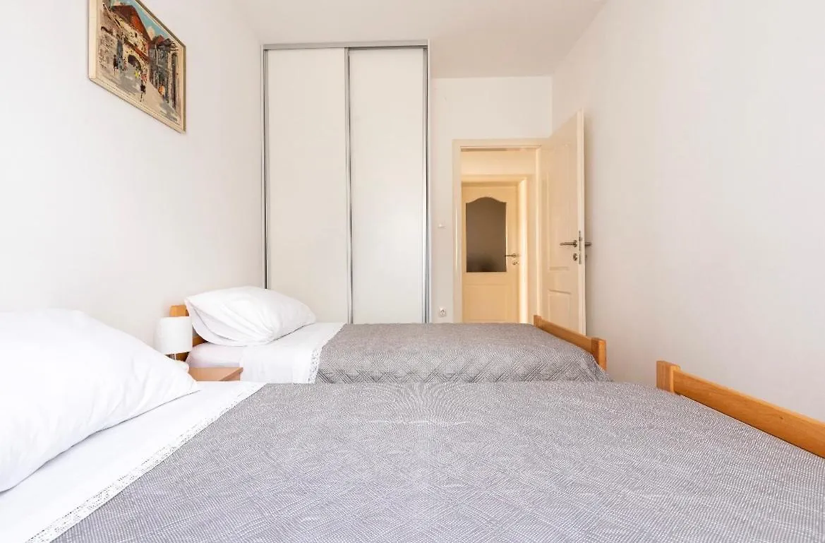 Apartment Apartman Mak Kastela Croatia